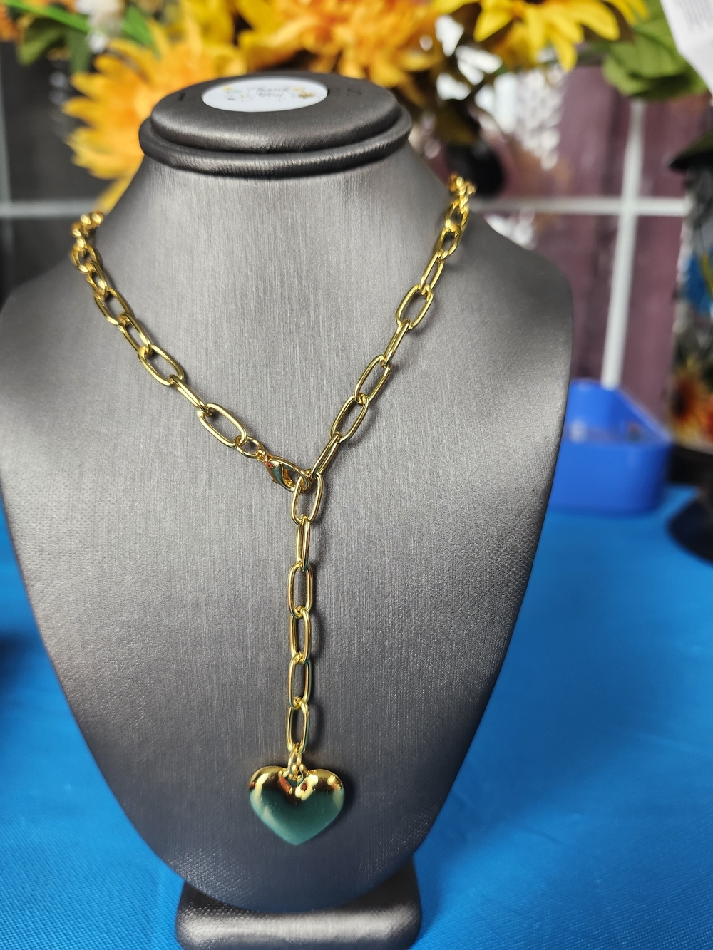 Gold Chain Lariat Necklace with Green Heart Pendant - Women Jewelry